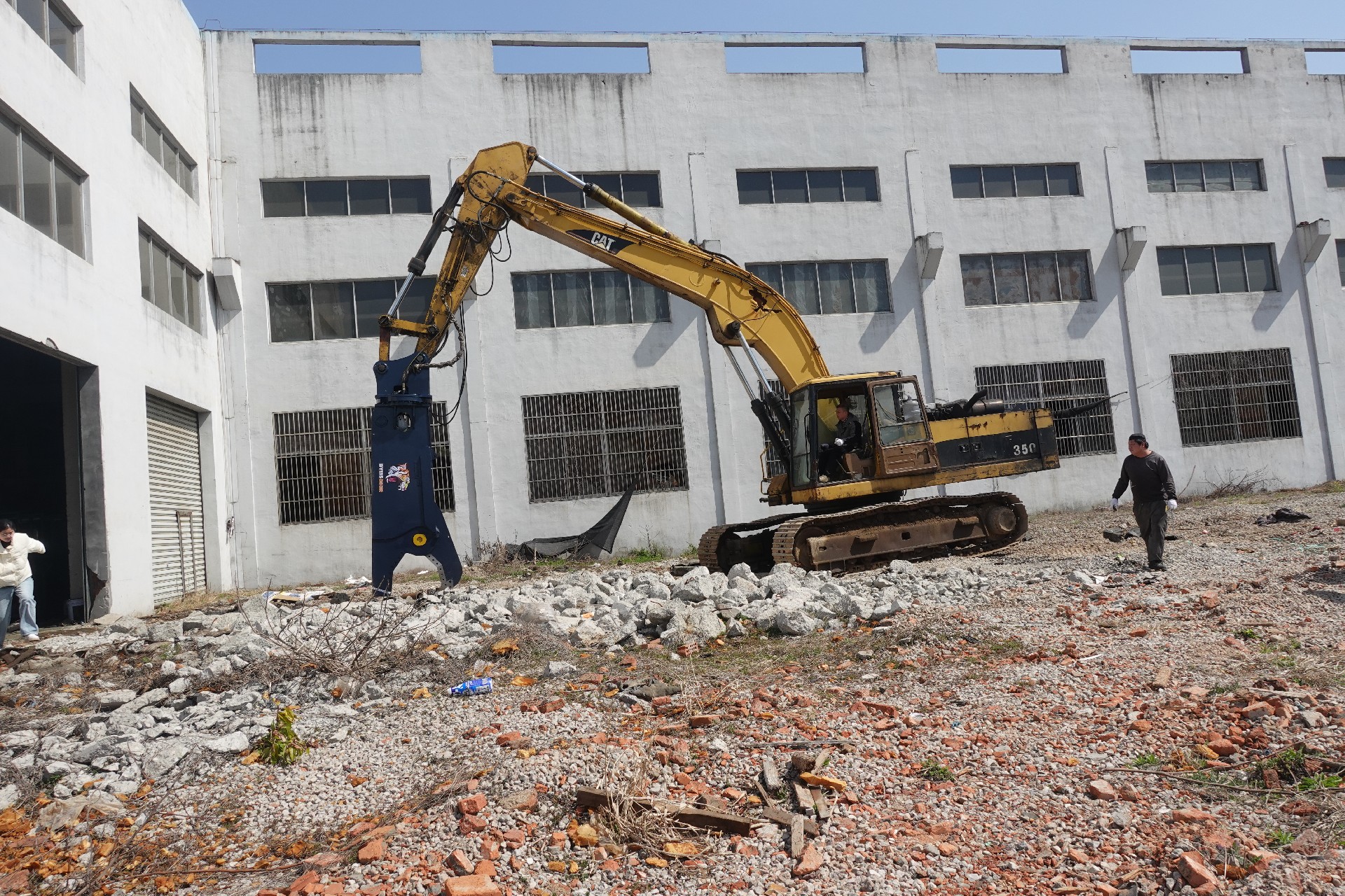 挖掘機(jī)鷹嘴剪的優(yōu)勢(shì)有哪些？